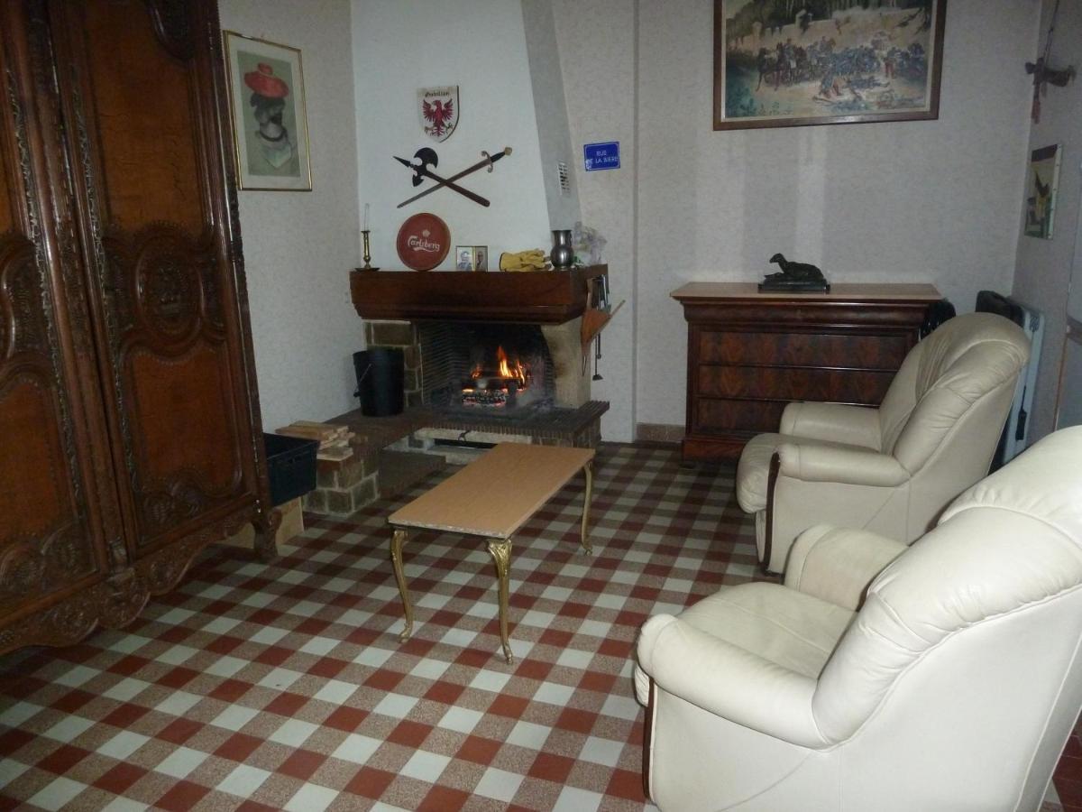Chambres D'Hotes Gobillon แมงเตอนง ภายนอก รูปภาพ