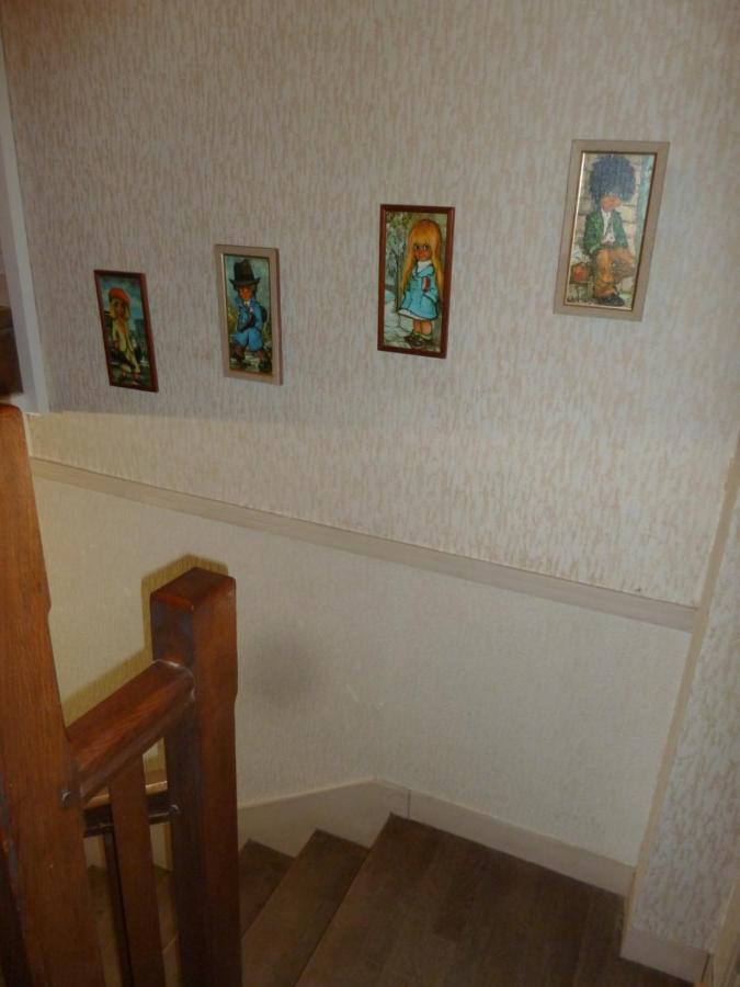 Chambres D'Hotes Gobillon แมงเตอนง ภายนอก รูปภาพ